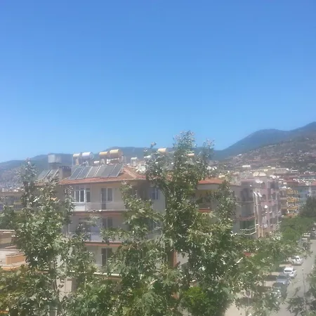 Onur Mahmutlar